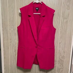 I.N.C INTERNATIONAL CONCEPTS SLEEVLESS RED JACKET